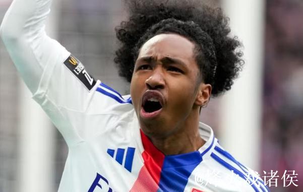 11球6助攻!20岁比利时天才边锋横空出世 身价3000万欧 3豪门争抢 11球6助攻!20岁比利时天才边锋横空出世 身价3000万欧 3豪门争抢