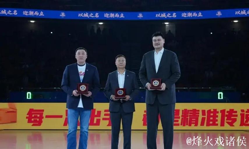 七连胜!上海大鲨鱼用胜利庆祝俱乐部成立三十周年 七连胜!上海大鲨鱼用胜利庆祝俱乐部成立三十周年