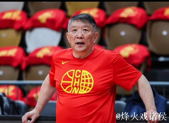 宫鲁鸣：亚洲杯暴露中国女篮问题 8月18日将再次集训